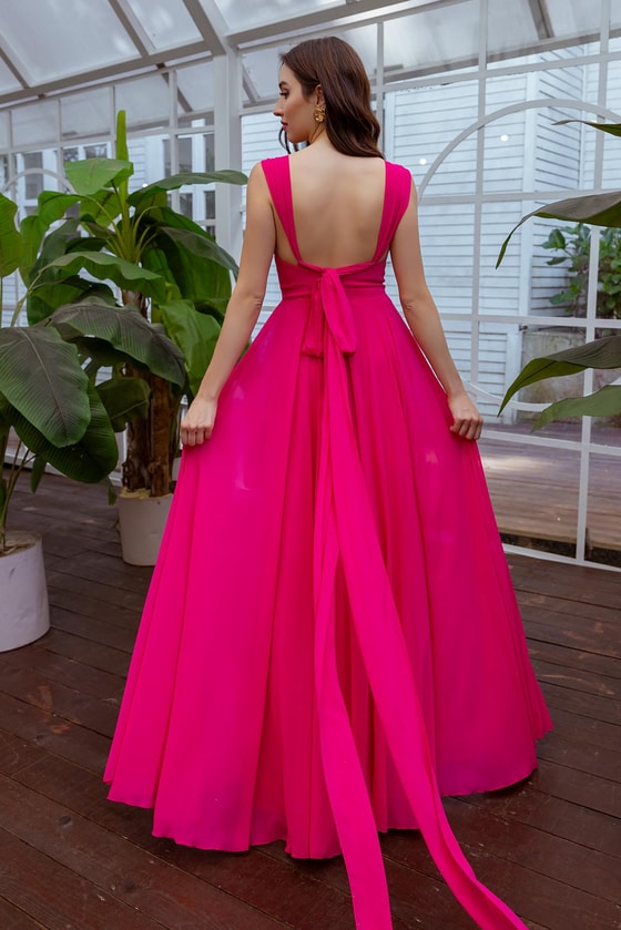 Sırtı Fiyonklu Yırtmaçlı Abiye - FUŞYA