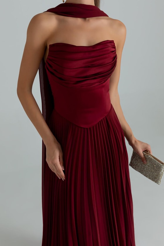 Straplez Fularlı Piliseli Abiye - BORDO