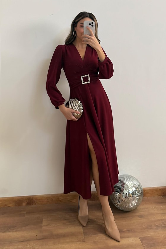 Taş Tokalı Yırtmaçlı Midi Elbise - BORDO