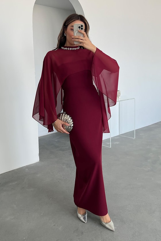 Taş Yaka Pelerinli Elbise - BORDO