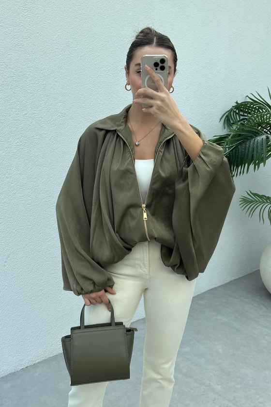 Yarasa Kol Saten Ceket - HAKİ