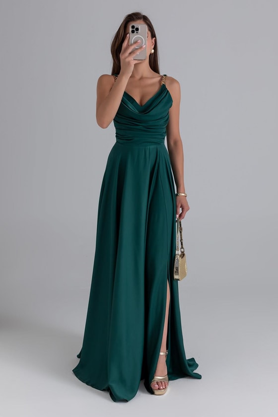 Zincir Askılı Şifon Abiye - ZÜMRÜT YEŞİL