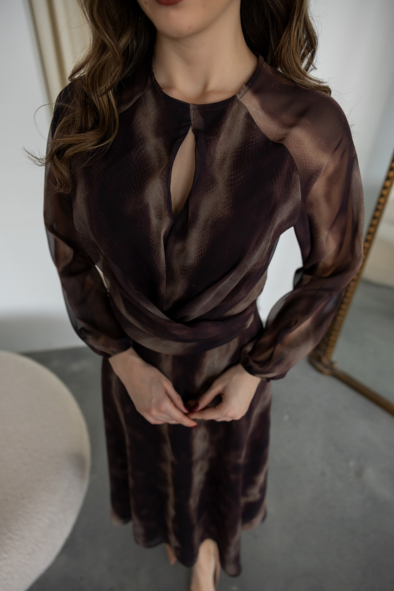 Dökümlü Maxi Elbise - KAHVERENGİ