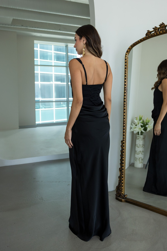 Drape Detaylı Maxi Abiye - SİYAH