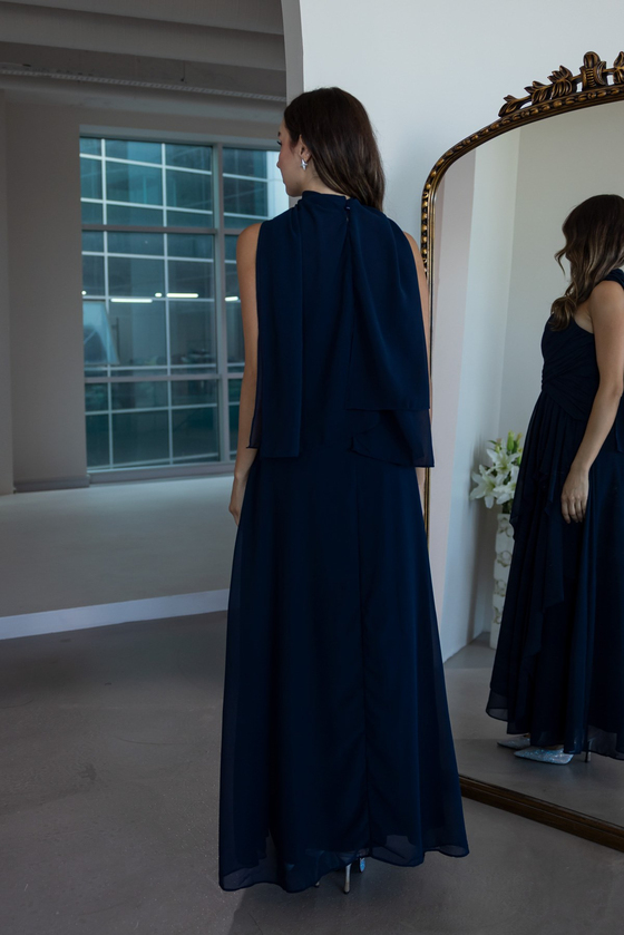 Halter Yaka Drape Detaylı Abiye - LACİVERT