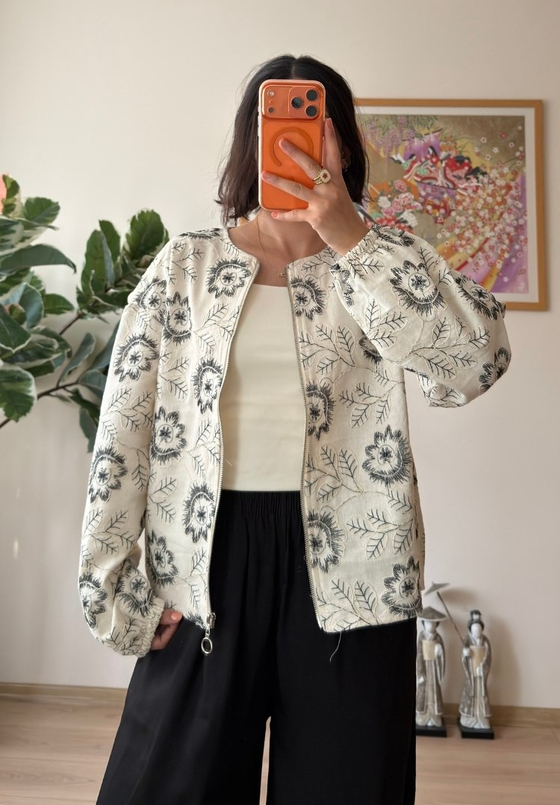 Maika Nakışlı Keten Bomber Ceket Siyah