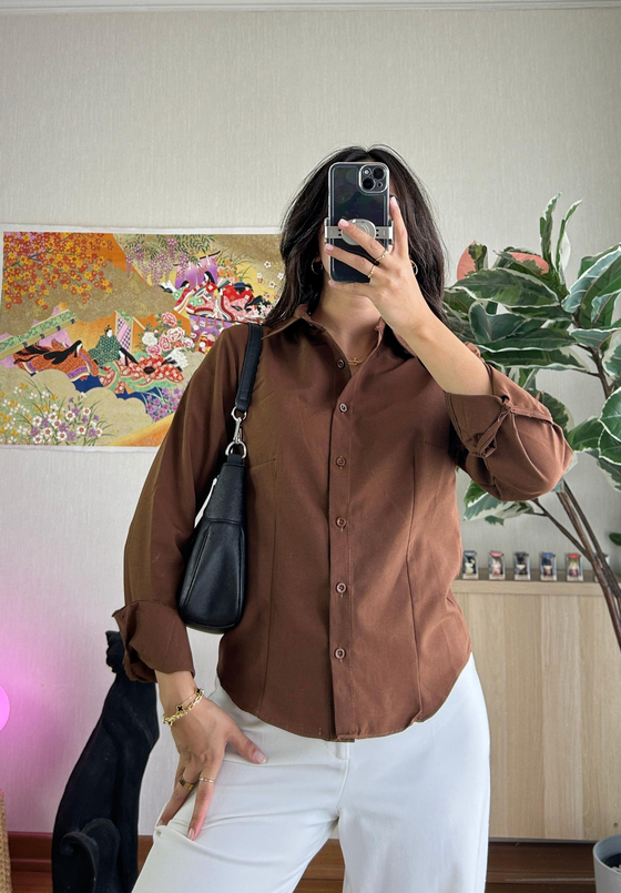 Miho Fit Kesim Düğmeli Gömlek Kahve