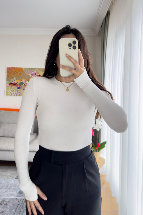 Os Parmak Geçmeli Body Ekru