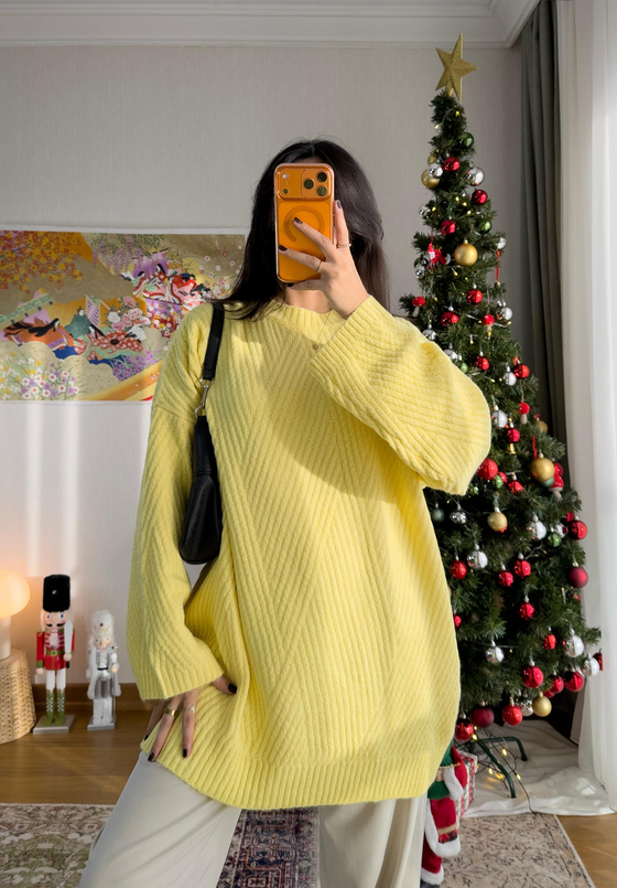 Riane Çizgi Detalı Oversize Kazak Sarı