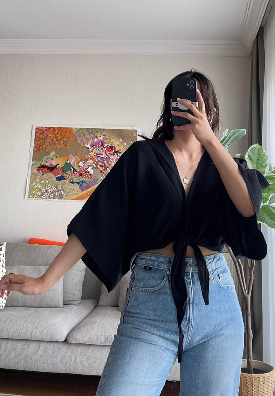 Asahi Bağlamalı Kısa Kimono Siyah