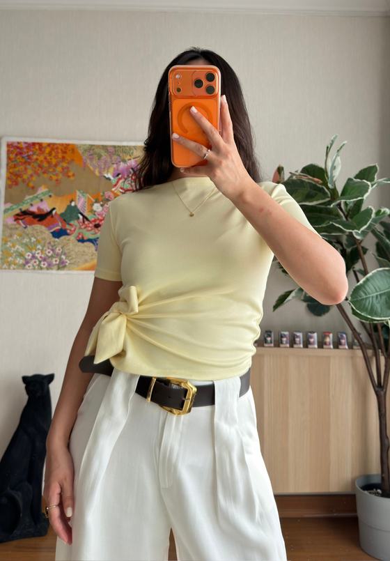 Asira Yan Bağlamalı T-Shirt Sarı
