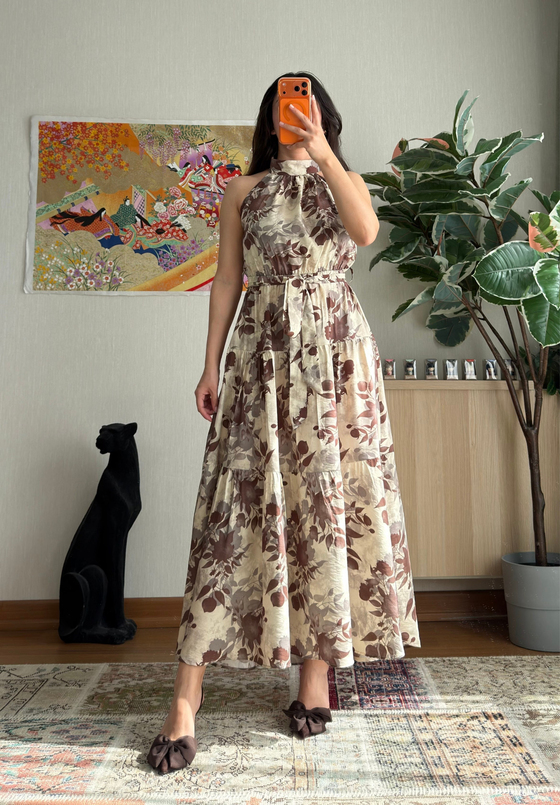 Halter Yaka Desenli Elbise