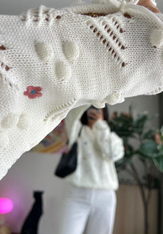 Hika Oversize Pütürlü Kazak Beyaz