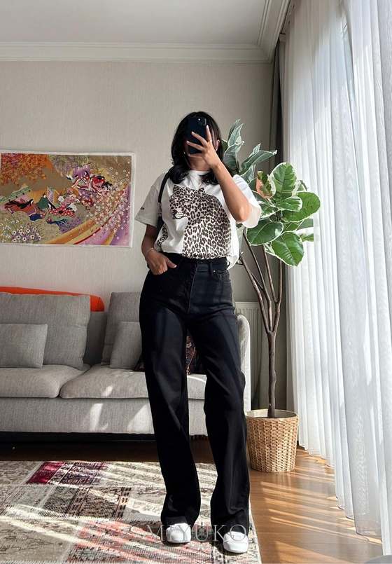 Hyo-gara Baskılı Vintage T-Shirt