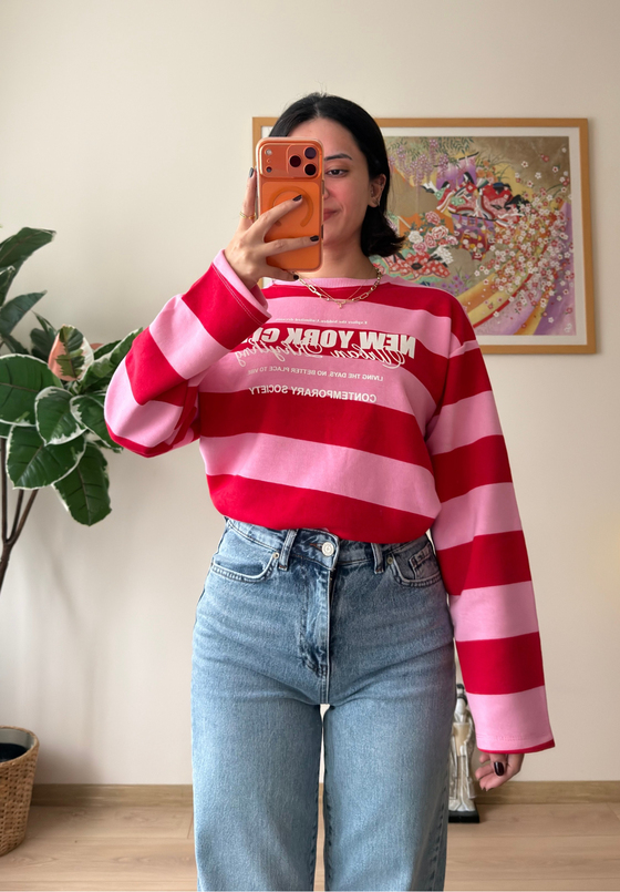 Kalın Çizgili New York Baskılı Oversize Sweatshirt Pembe