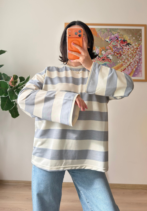 Kalın Çizgili Oversize Sweatshirt Gri
