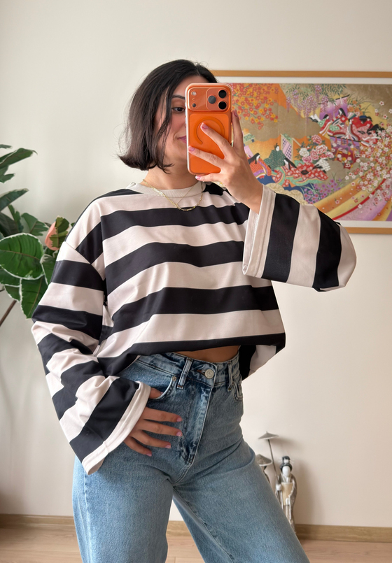 Kalın Çizgili Oversize Sweatshirt Siyah