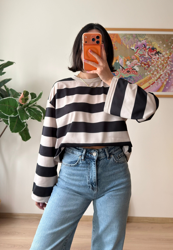 Kalın Çizgili Oversize Sweatshirt Siyah
