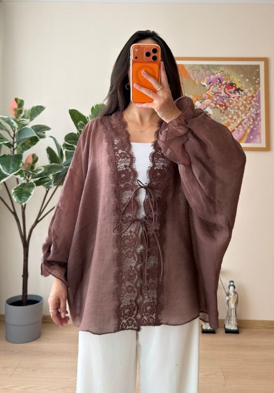 Kinu Dantel Detaylı Bağlamalı Kimono Kahve