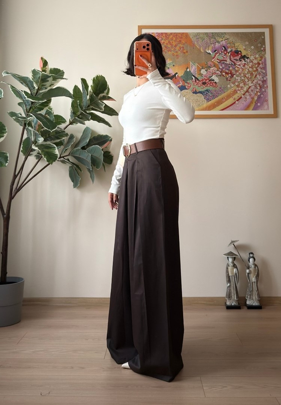 Kiyo Plikaşe Kemerli Pantolon Kahve