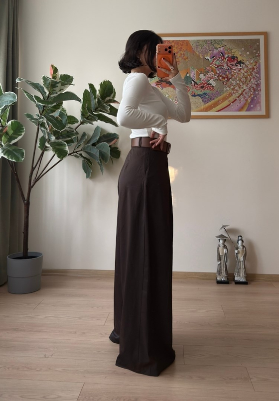Kiyo Plikaşe Kemerli Pantolon Kahve