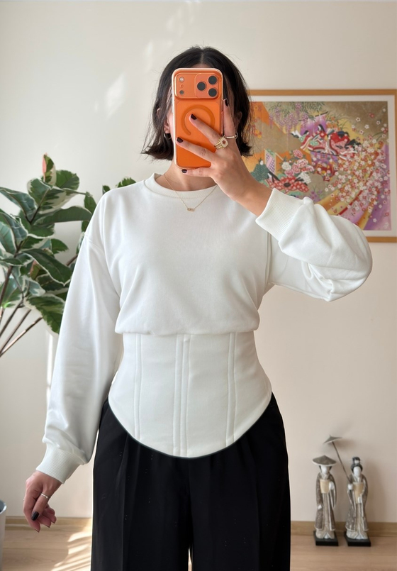 Korse Detaylı Bağcıklı Sweatshirt Beyaz