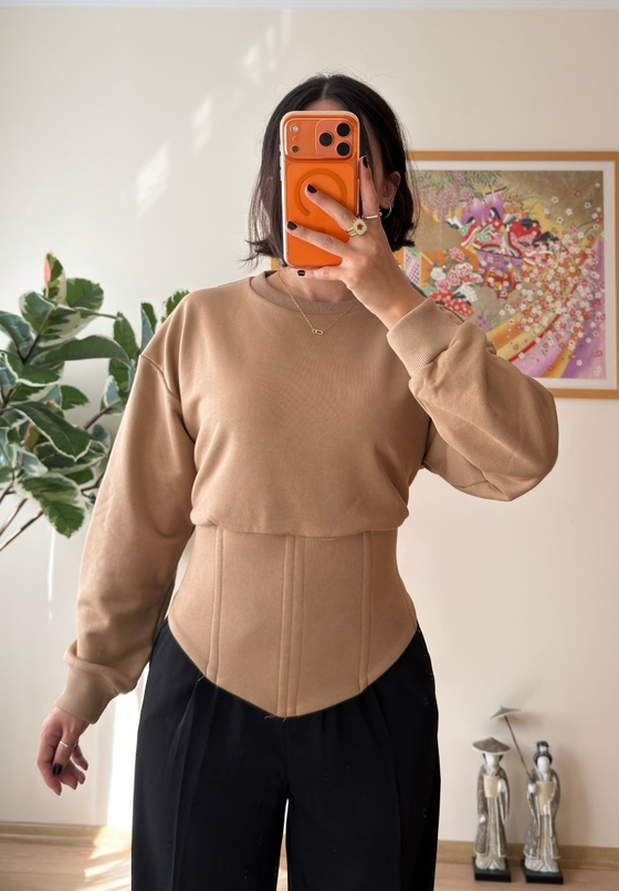 Korse Detaylı Bağcıklı Sweatshirt Vizon