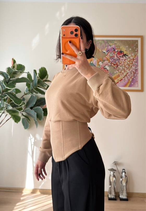 Korse Detaylı Bağcıklı Sweatshirt Vizon