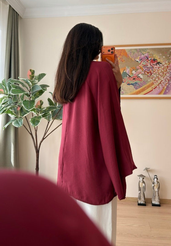 Mina Büzgülü Yaka Yarasa Kol  Bluz Bordo