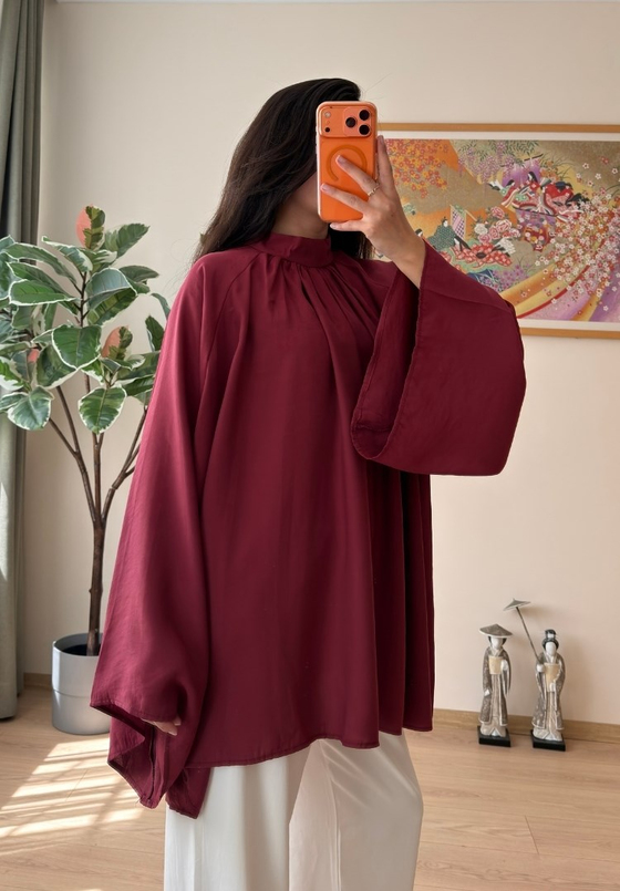 Mina Büzgülü Yaka Yarasa Kol  Bluz Bordo