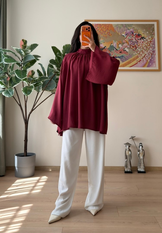 Mina Büzgülü Yaka Yarasa Kol  Bluz Bordo