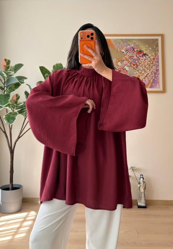 Mina Büzgülü Yaka Yarasa Kol  Bluz Bordo