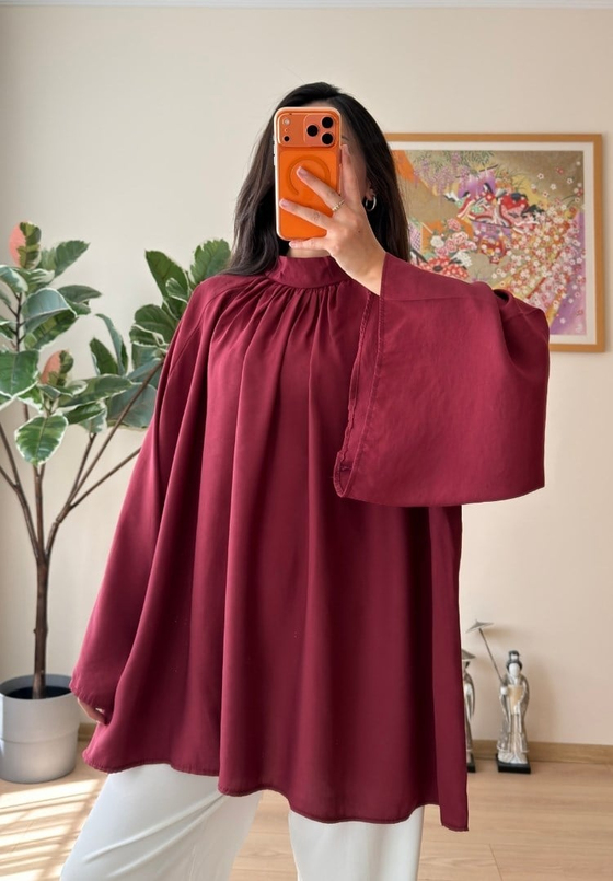 Mina Büzgülü Yaka Yarasa Kol  Bluz Bordo