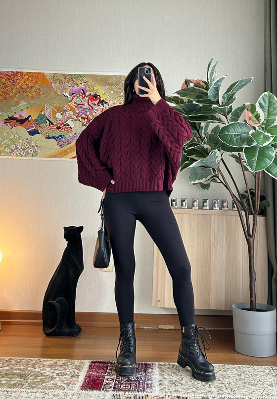 Miyuki Boğazlı Oversize Kazak