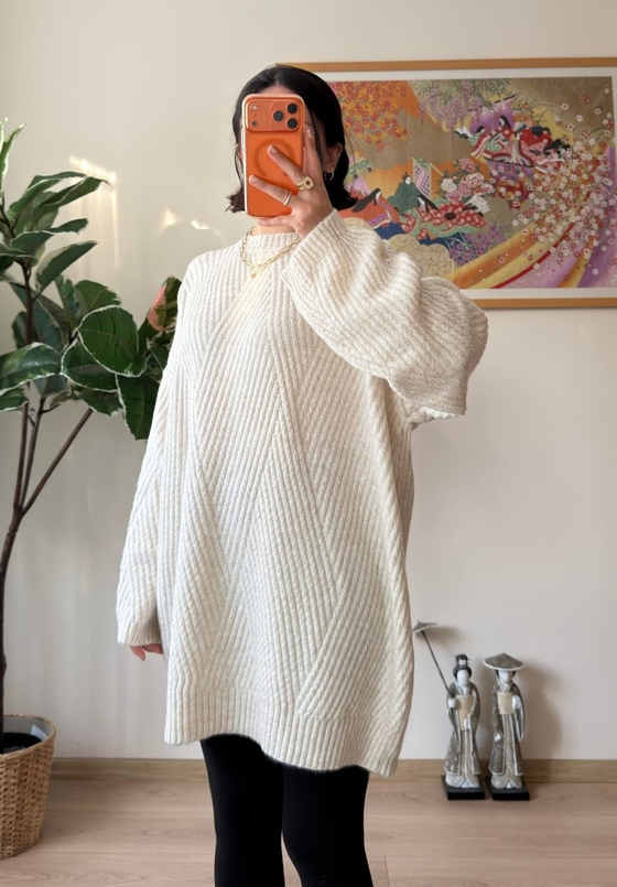 Riane Çizgi Detalı Oversize Kazak Bej