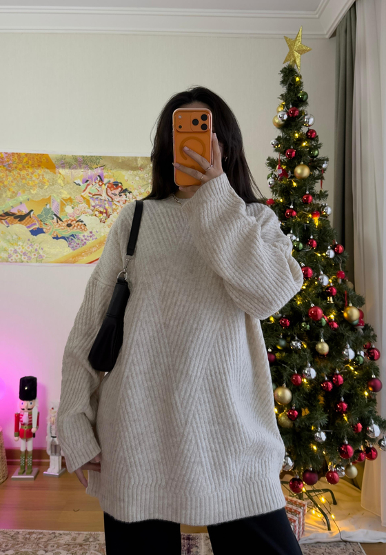 Riane Çizgi Detalı Oversize Kazak Bej