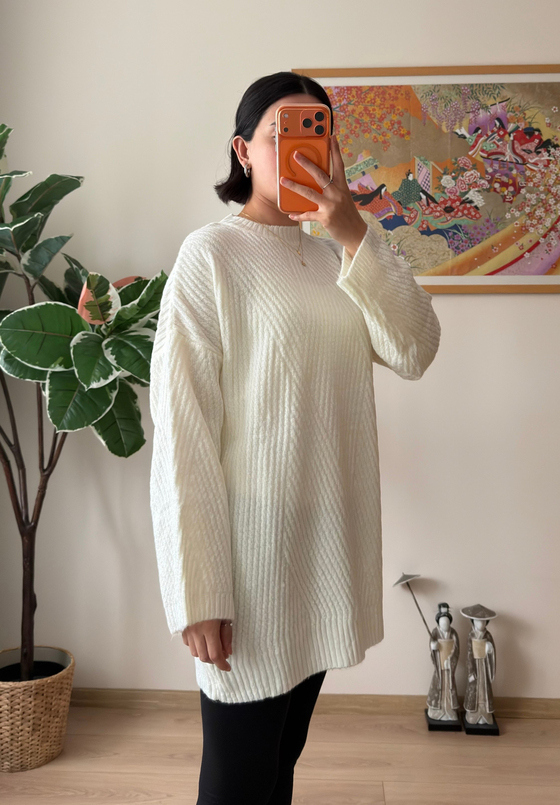 Riane Çizgi Detalı Oversize Kazak Ekru