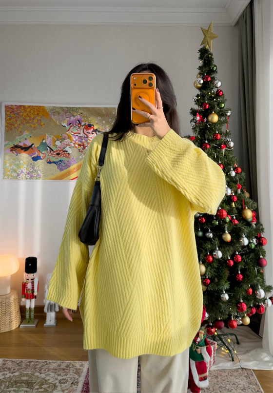 Riane Çizgi Detalı Oversize Kazak Sarı