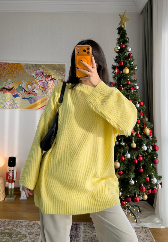 Riane Çizgi Detalı Oversize Kazak Sarı
