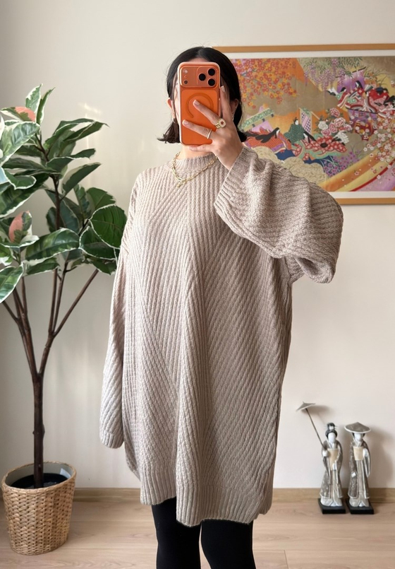 Riane Çizgi Detalı Oversize Kazak Vizon