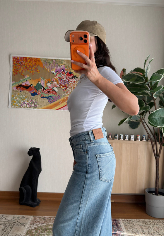 Sare Çıtlı Basic T-Shirt Beyaz