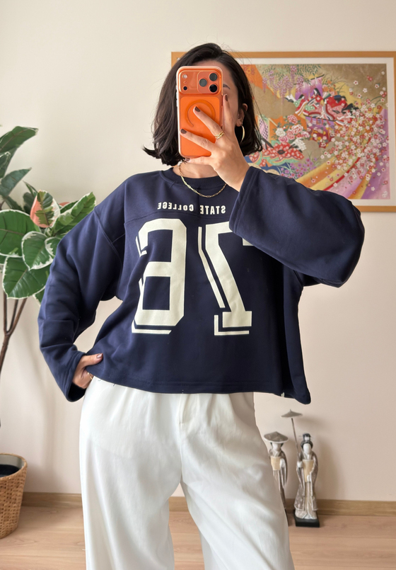 Sırtı Yıldız Baskılı Üç İplik Oversize Sweatshirt Lacivert