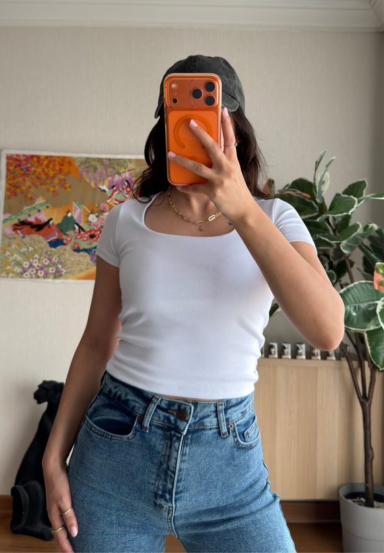 Swey Kare Yaka T-Shirt Beyaz