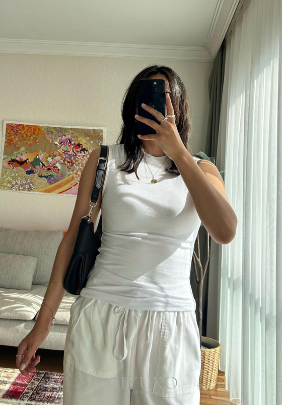 Usagi Kolsuz Body Beyaz