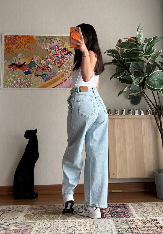 Yui Apoletli Geniş Paça Jean 