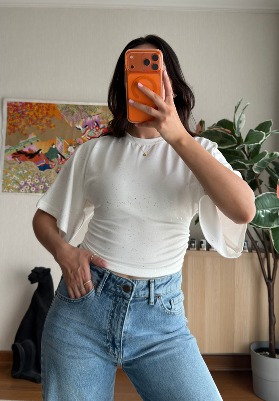 Yuisa Yanı Büzgülü Simli T-Shirt Ekru
