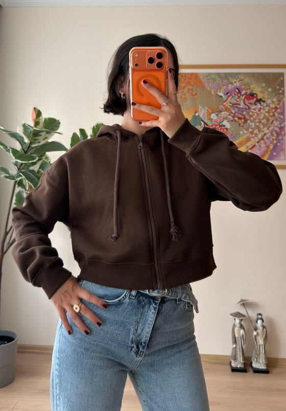 Yuki Kapşonlu Fermuarlı Kısa Sweatshirt Kahve