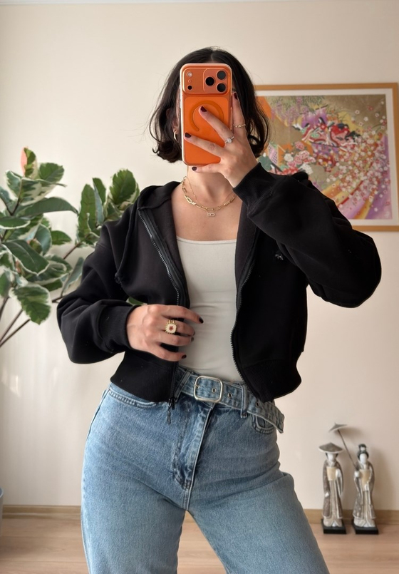Yuki Kapşonlu Fermuarlı Kısa Sweatshirt Siyah