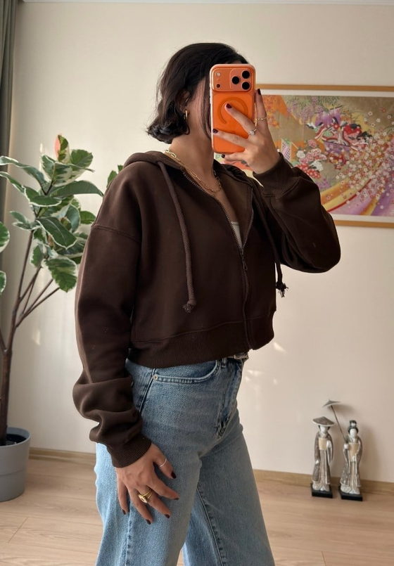 Yuki Kapşonlu Fermuarlı Kısa Sweatshirt Kahve