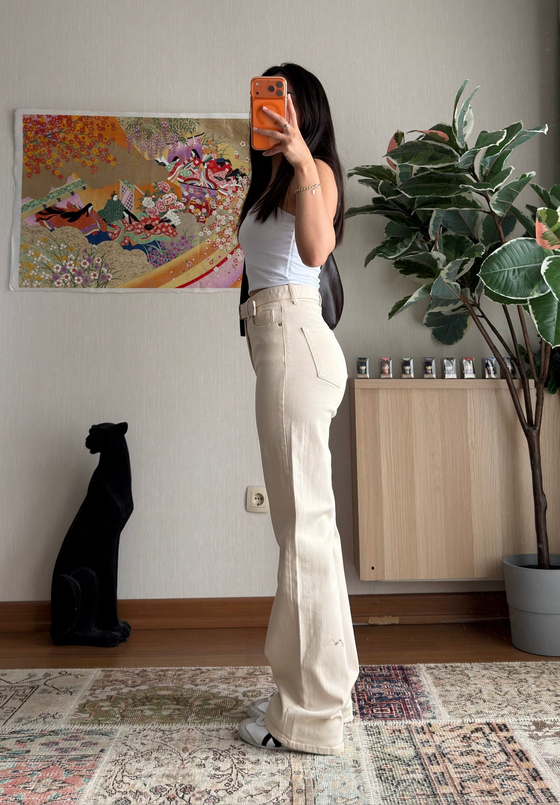 Yusina Kemer Detaylı Jean 
